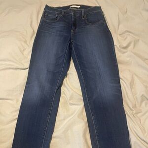 Levi’s 724 Dark Wash Women's Skinny Jeans - Navy Blue